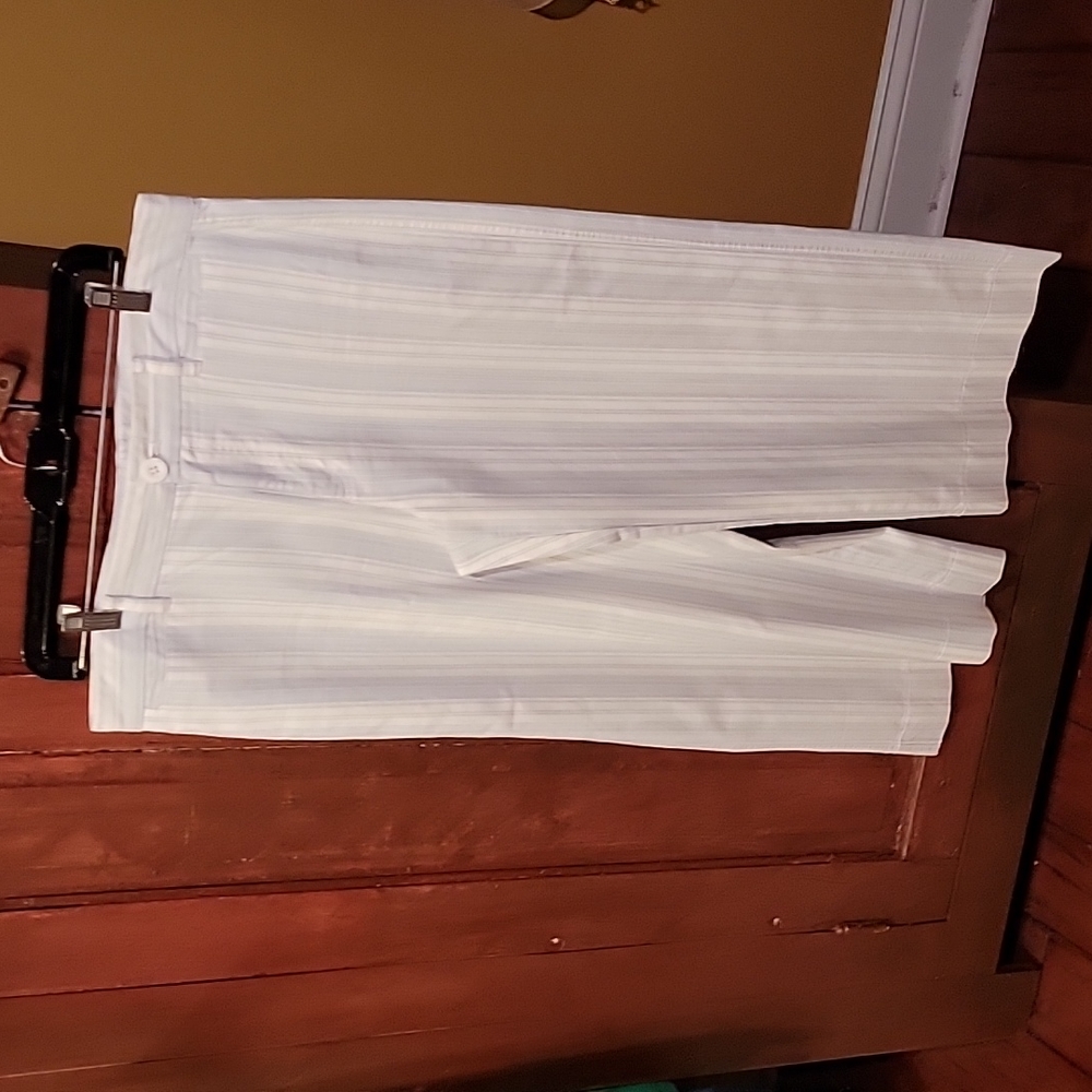 Gap striped wide leg cropped pants